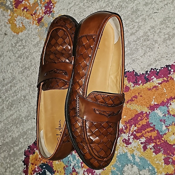 Cole Haan Collection, Mens size 9.5. Brown leather in great condition. - Picture 4 of 14